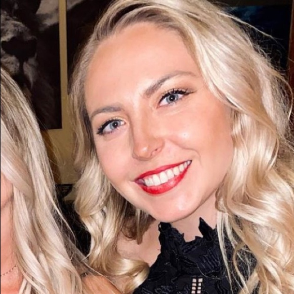 Meet your Posher, Lauren